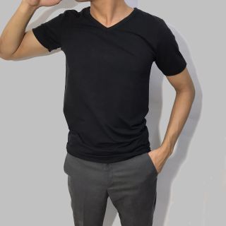 Áo thun nam cổ tim Facio form Slim Fit thun poly V02
