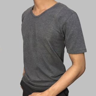 Áo thun nam cổ tim Facio form Slim Fit thun poly V02
