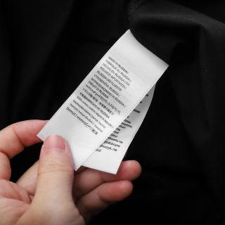 Áo thun namBasic. Cotton 4 chiều xịn, sờ vào là thích. Bo rip đồng màu, thiết kế basic.