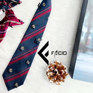 Cà vạt nữ học sinh họa tiết cài sẵn Facio C09
