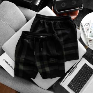 Quần Short thun nam.  Chất vải Bc cotton mịn dày cực đẹp. Thiết kế logo in bao giặt máy .