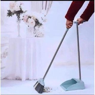 CHỔI HỐT RÁC KÈM KY 2 TRONG 1