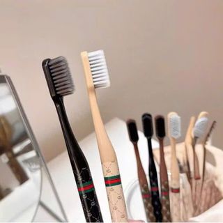 VỈ 6 BÀN CHẢI ĐÁNH RĂNG LUXURY CAO CẤP (T100)