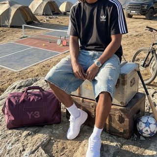 Áo thun nam.  Áo lên form overisze tuyệt đẹp, logo thêu nét, chất cotton 2c single cao cấp, dày vừa phải, chất lượng cao.