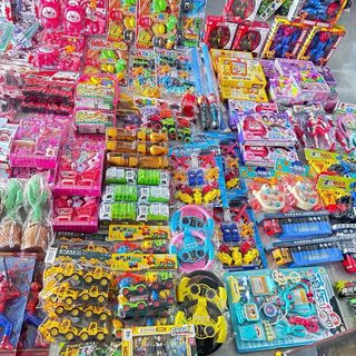 LÔ Đồ chơi em bé đồng giá 100x36k