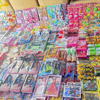 LÔ Đồ chơi em bé đồng giá 100x36k