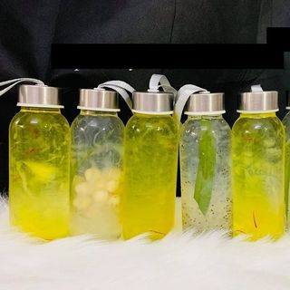 CHAI THỦY TINH CÓ DÂY XÁCH 300ML (T100)