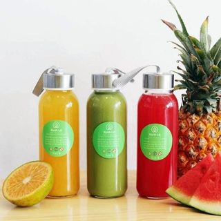 CHAI THỦY TINH CÓ DÂY XÁCH 300ML (T100)