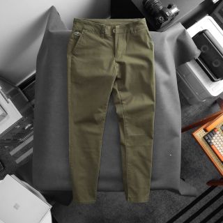 Kaki dài LC slim fit. Vải cotton thun xịn dày mịn có thun co giãn . Vải xịn đồng chất, bền màu