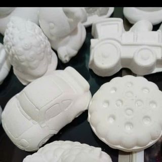 Tượng thạch cao tranh cát giá rẻ