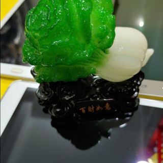 Bắp cải phong thủy đẹp đế gỗ nha vật phẩm phong thủy