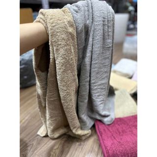 Khăn tắm trơn MJ cao cấp, mã mỏng 230g, kt 60x120, đủ màu, mềm, thấm hút, không xù lông
