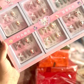 (HĐ) LỐC 12 HỘP 12 MÓNG TAY ĐÁ KÈM KEO