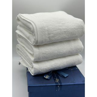 Khăn tắm Trắng khách sạn Logo siêu dầy 520g, KT 70x140cm