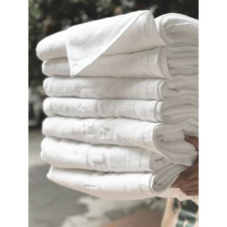 Khăn tắm trắng khách sạn logo, kt 70x140cm, 520g