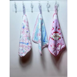 Set 3 khăn lau tay có móc treo, in hình ngộ nghĩnh cho bé