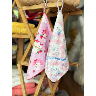 Set 3 khăn lau tay có móc treo, in hình ngộ nghĩnh cho bé