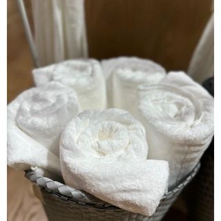 Khăn Tắm Trắng MJ Cao Cấp, KT 60x120cm_280g Dày, Mềm Mại, Thấm Hút Nước Tốt