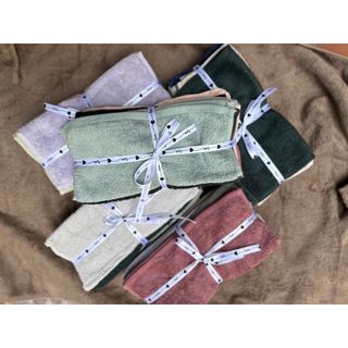 Set 10 khăn tay nhỏ MJ 25x25cm cho bé, hình ngộ nghĩnh, đáng yêu