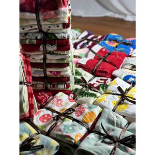 Khăn lau tay MJ siêu sang, đủ màu sắc, kích thước 40x70cm