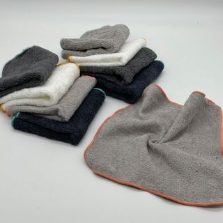 Bộ 4 Khăn lau tay MJ vắt sổ 32x32cm, cotton 100% thấm hút tốt, mềm mại