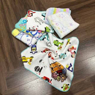 Khăn MJ lau mặt, lau tay trẻ em, nhiều hình ngộ nghĩnh, bán theo cân