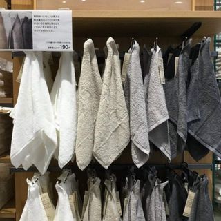 Khăn mặt vuông trắng MJ 34x34cm,40g, cotton 100%, thấm hút nước