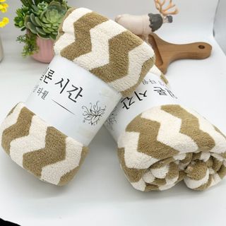 Khăn tắm Lông Cừu, kẻ sọc, đủ kiểu dáng, dày dặn, thấm hút, KT 70x140cm