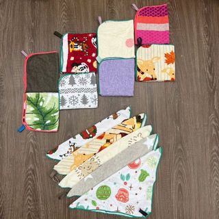 Khăn lau móc treo MJ, kt 32x32cm, thấm hút nước tốt, không phai màu, nhiều hình họa tiết đẹp