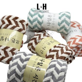 Khăn tắm lông cừu L&H zích zắc, kt 50x100cm