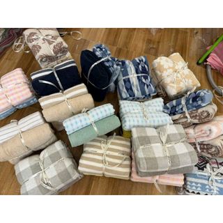 Khăn tắm MJ Organic kẻ CARO NHỎ, 70x140cm