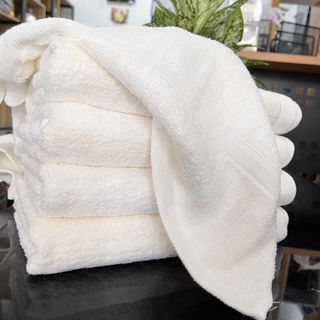 Khăn tắm trắng Kẻ mờ sọc vàng Nâu trắng, siêu đẹp, KT 50x100cm, 200g