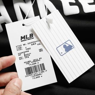 Áo thun nam.  Áo chất cotton.  Logo in phồng.