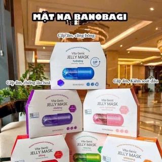- Mặt nạ Banobagi Vita Genic Jelly Mask là loại mặt nạ giàu vitamin với hàm lượng cao, được chiết xuất hoàn toàn từ nguồn nước khoáng tự nhiên được thu hoạch tại đảo Jeju Hàn Quốc.