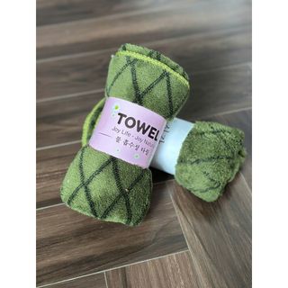 Khăn Tắm, Thăn Lau Đầu, Lông Cừu Cao Cấp, Kẻ Sọc Nổi, KT 35x75cm