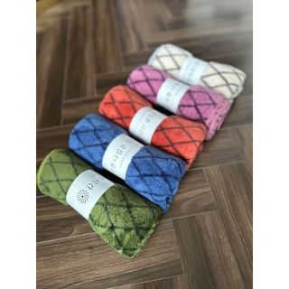 Khăn Tắm, Thăn Lau Đầu, Lông Cừu Cao Cấp, Kẻ Sọc Nổi, KT 35x75cm