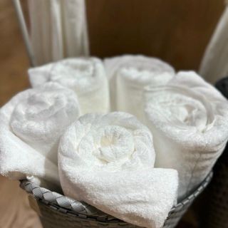 Khăn tắm trắng cao cấp 60*120, 250 gr, MJ cao cấp