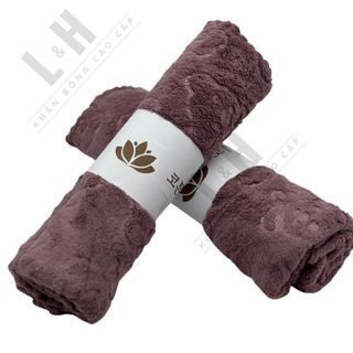 Khăn Tắm Lông Cừu, Hoa Văn Chìm Hình Gấu KT 50x100cm, nặng 200g
