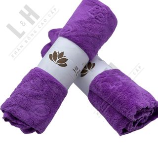 Khăn Tắm Lông Cừu, Hoa Văn Chìm Hình Gấu KT 50x100cm, nặng 200g