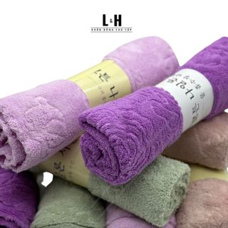 Khăn Tắm Lông Cừu, Hoa Văn Chìm Hình Gấu KT 50x100cm, nặng 200g