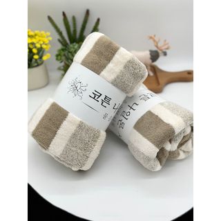 Khăn Tắm Lông Cừu Xuất Hàn Cao Cấp, Kẻ Mờ, KT 70x140cm