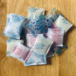 Top 5 Lợi Ích Tuyệt Vời của Gói Hút Ẩm Bảo Vệ Hàng Hóa Container