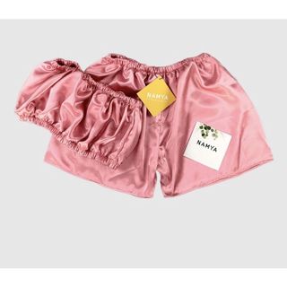 Bộ lụa đùi Spa có khuy cài