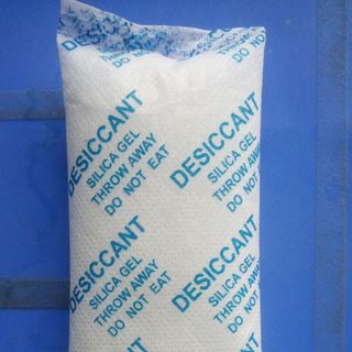 Top 9 Lợi Ích Bất Ngờ Từ Gói Hút Ẩm Trong Vận Chuyển Hàng Hoá