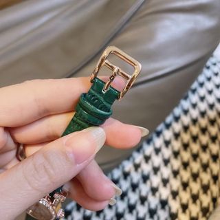 XẢ RẺ ĐỒNG HỒ NỮ THỜI TRANG HERMET MẶT TRÒN CHỮ H