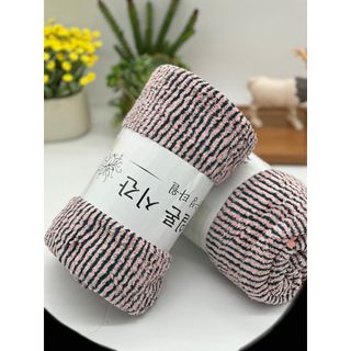 Khăn Tắm Lông Cừu Kẻ Tăm Nổi, KT 50x100cm