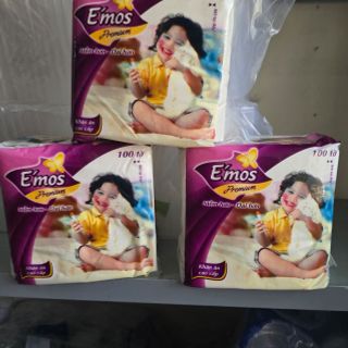 KHĂN GIẤY VUÔNG EMOS. Hàng loại 330*330 . 50-55 Tờ