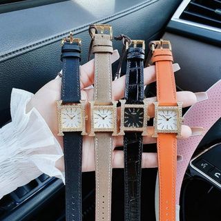 ĐỒNG HỒ NỮ CAO CẤP HERMET DÂY DA VIỀN HỘT VÀNG GIÁ MỚI