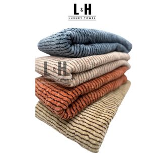 Khăn tắm lông cừu kẻ tăm Nổi, KT 70x140cm