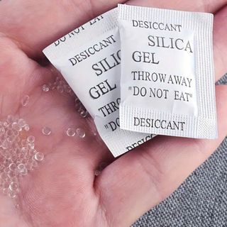 Gói Chống Ẩm SilicaGel Giấy Lụa Đen: Giải Pháp Bảo Vệ Hàng Hóa Thông Minh Và Hiệu Quả